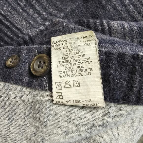 Woolrich Gray Black Striped Button Up Flannel Shirt Mens XL Long Sleeve Collared - Picture 4 of 6